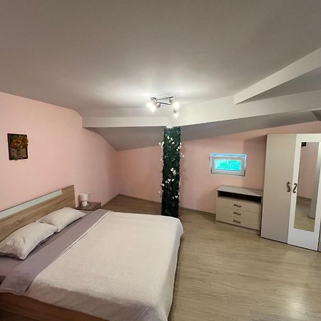 Apartment Happy Holiday Lazur Burgas Extérieur photo